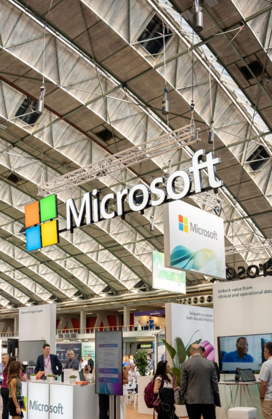 Microsoft LED Signage – Microsoft Store